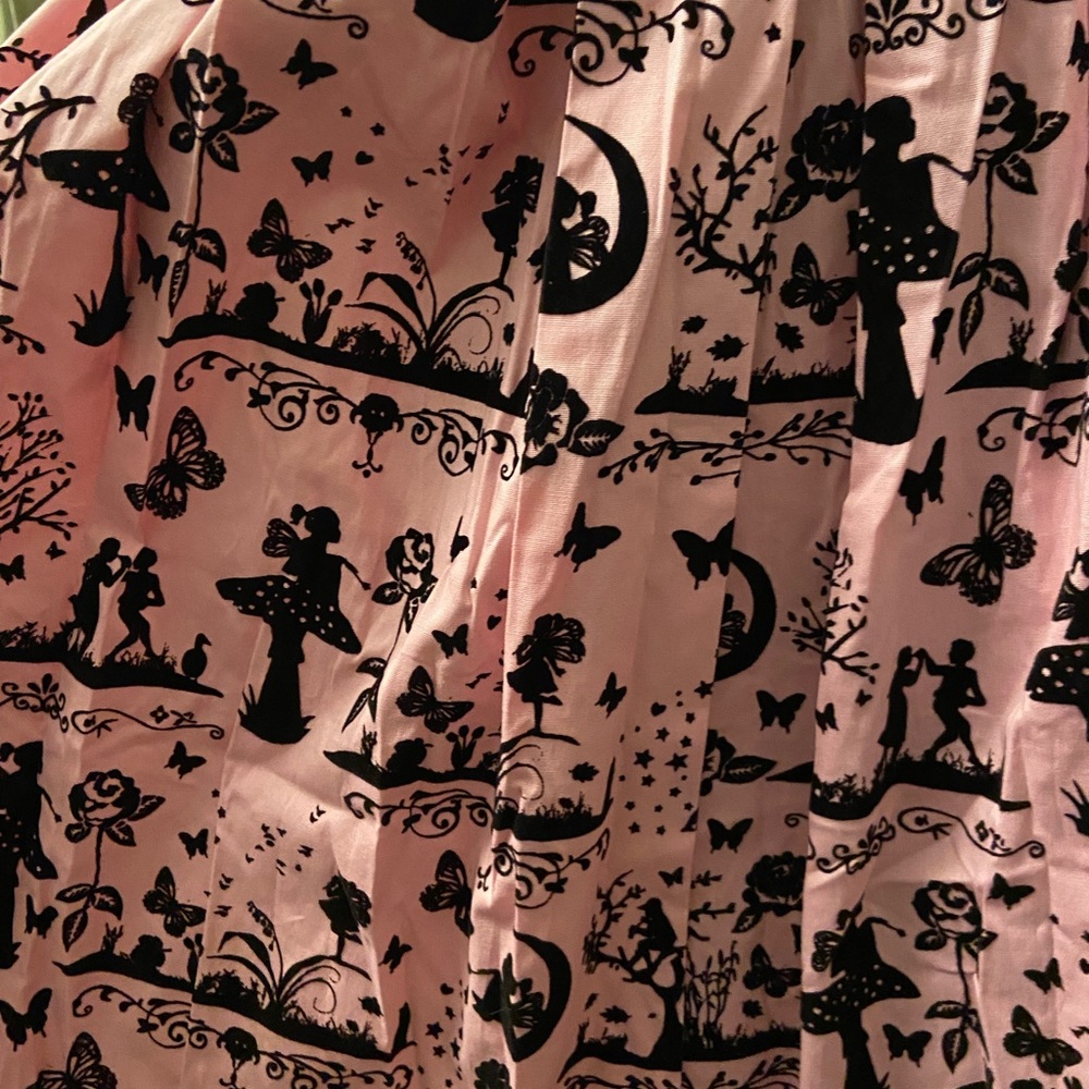 Hell Bunny Pink Anderson Skirt - Picture 6 of 9